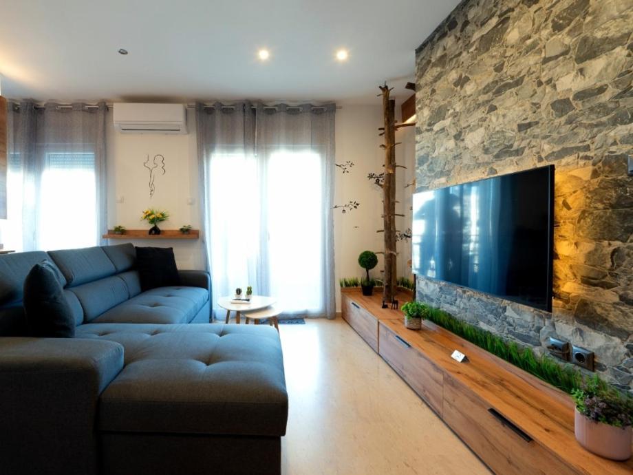 Sky View Suite Σέρρες Εξωτερικό φωτογραφία